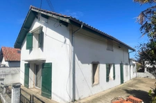 BOUCAU - 64340 - 140 m2 - Maison à rénover à fort potentiel - 4 chambres - Terrasse - Jardin - Calme