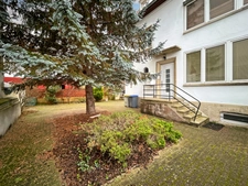 67100 STRASBOURG NEUDORF – 3 PIÈCES – PETITE COPROPRIÉTÉ – TRAVERSANT – LUMINEUX – GARAGE – CAVE – BUANDERIE – COUR COMMUNE