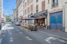 PARIS 10 – CANAL SAINT-MARTIN – STUDIO LUMINEUX – EMPLACEMENT PREMIUM