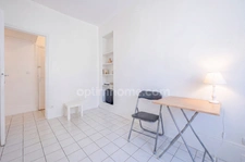 PARIS 10 – CANAL SAINT-MARTIN – STUDIO LUMINEUX – EMPLACEMENT PREMIUM