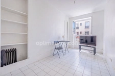 PARIS 10 – CANAL SAINT-MARTIN – STUDIO LUMINEUX – EMPLACEMENT PREMIUM