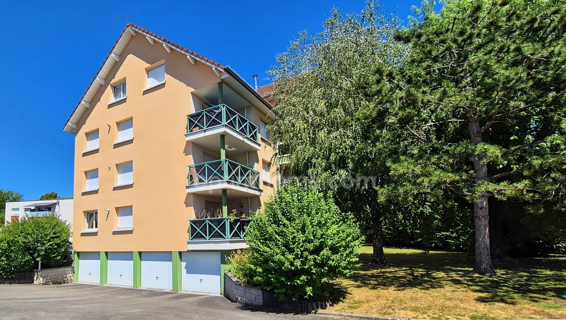 Appartement 3 pièces 85 m² · à Seloncourt · 85 m² · 150 000 €