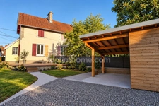 MONTBÉLIARD 25200 - MAISON 3 PIÈCES ENTIÈREMENT RÉNOVÉE – 2 CHAMBRES – TERRAIN 3 ARES – PARKING SÉCURISÉ – 