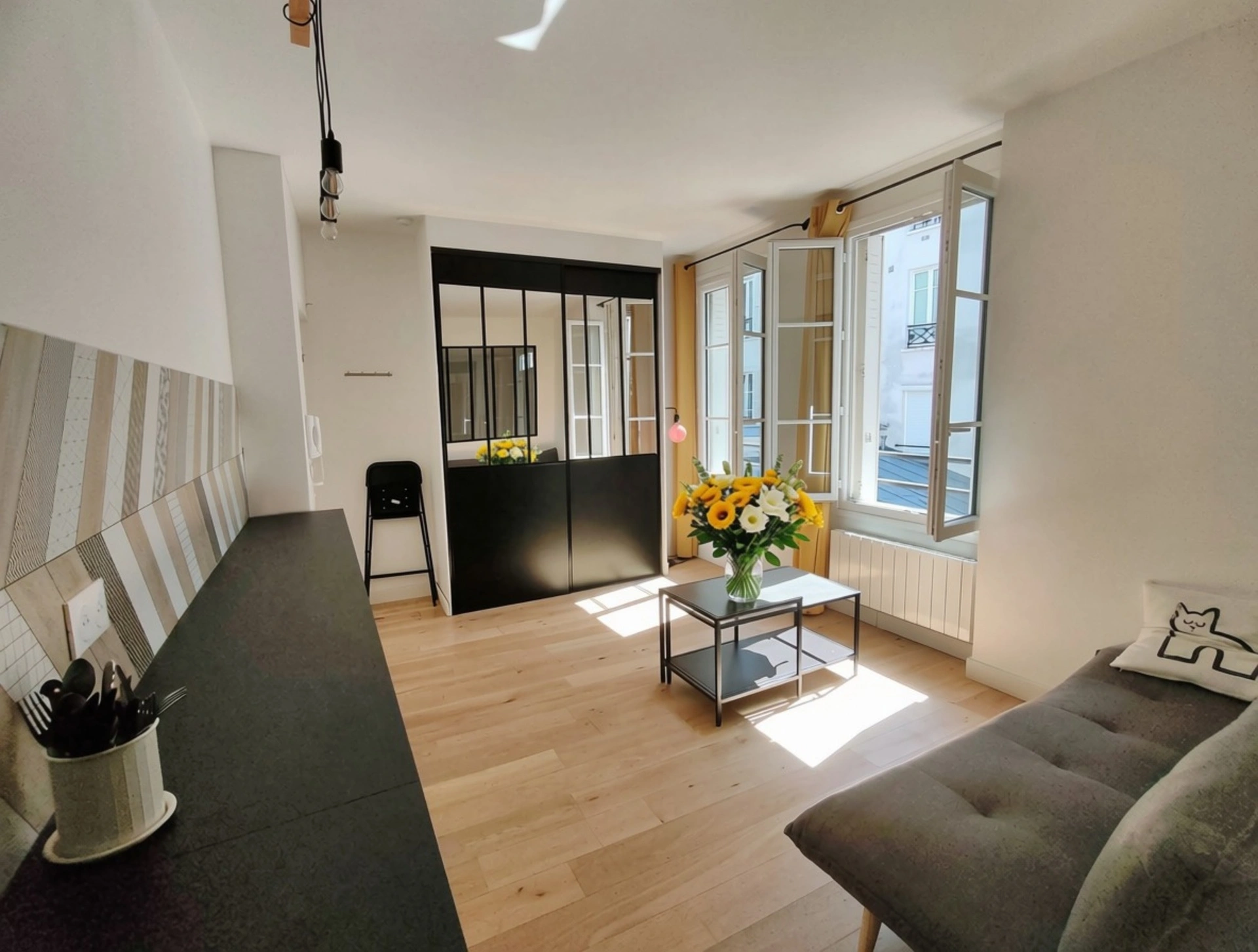 Appartement 2 pièces 28 m² · à Paris 17eme Arrondissement · 28 m² · 327 000 €