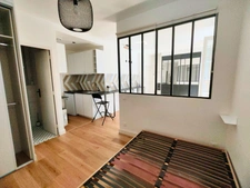 Paris 17ème Batignolles – 2 pièces rénové et meublé, au calme sur cour