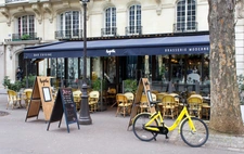 Paris 17ème Batignolles – 2 pièces rénové et meublé, au calme sur cour