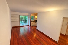 ST MANDE (94) - STUDIO 35 M2 + JARDIN ARBORE PRIVATIF 30 M2 – CALME – PROCHE TRANSPORTS, COMMERCES ET BOIS DE VINCENNES