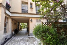 Paris 6e – Rue de Sèvres – Duplex de charme au dernier étage