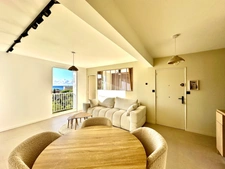 Cassis centre, T4 de 67m2 meublé avec vue Mer imprenable , cave et stationnement fermé.