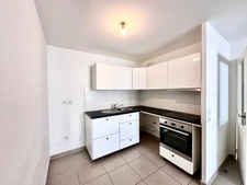 MARSEILLE 6ème, quartier Lodi , T2 de 44m2 avec Terrasse et possibilité place de parking privative en sous-sol.