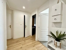 Marseille 10ème, a deux pas de la Timone, T3 de 55M2 entièrement refait  + Loggia + Cave