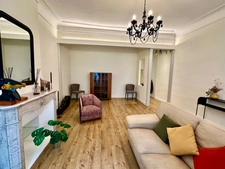 Toulon, centre-ville/haute ville, T3 de 80m2 entièrement refait à neuf, Traversant + cave