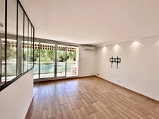 Marseille 13ᵉ, Saint Mitre, T4 de 80m2 entièrement refait à neuf avec terrasse, balcon et vue sur Parc Arboré.