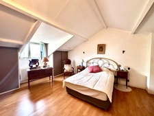 MARSEILLE 11ᵉ – LA POMME | MAISON DE CHARME DES ANNÉES 1920 – 190 M² – JARDIN, PISCINE ET GARAGE