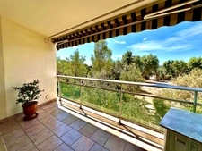 Marseille 13ᵉ, Chateau Gombert |  T4 de 80m2 entièrement refait à neuf avec terrasse, balcon et vue sur Parc Arboré.