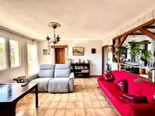 MARSEILLE 9ᵉ – T3 de 60 m² avec terrasse, loggia et cave – Résidence Beauvalon Pinède.