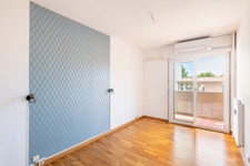 Marseille 10ème, T2 de 42,5m2 + Terrasse + Cave + Place de parking Privative