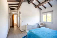 Marseille 11th, House of 300m2 on a plot of 2700m2 with two swimming pools, outbuildings and garages.