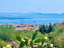 La Ciotat, Maison Contemporaine de 185m2 avec Piscine, Vue panoramique mer à 180°, sur terrain de 737m2