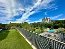  MARSEILLE 10EME, T4/5 de 100m2 avec Terrasse de 86m2, Double BOX Fermé et Place de Parking Privative. 