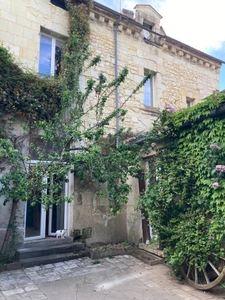 Hôtel particulier XVIIe — Cœur historique de Loudun