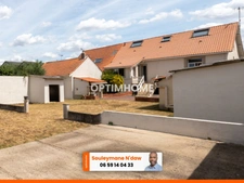 Maison de caractère 1930 rénovée – 120 m² – 4 chambres – Jardin, terrasse & garage – CHOLET JOMINIERE