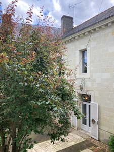 Hôtel particulier XVIIe — Cœur historique de Loudun