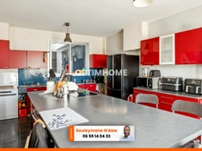 Grande maison familiale de 196 m² avec fort potentiel 7 pièces CHOLET (49)
