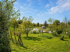 Ancien corps de ferme de caractère - Propriété familiale avec dépendances - 4 hectares avec étang privé - Idéal projet familial, agricole ou équestre - Fort potentiel touristique et gîtes - Environnem