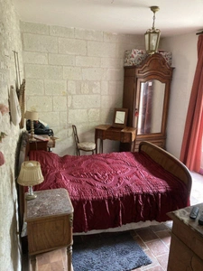 Hôtel particulier XVIIe — Cœur historique de Loudun