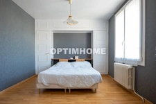 CHOLET CENTRE-VILLE — 196 m² - 5 chambres