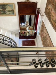 Hôtel particulier XVIIe — Cœur historique de Loudun