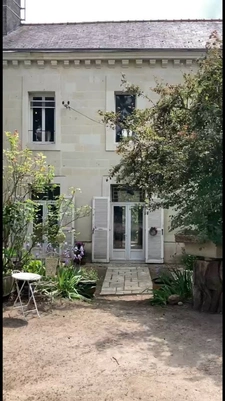 Hôtel particulier XVIIe — Cœur historique de Loudun