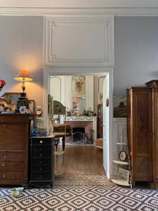 Hôtel particulier XVIIe — Cœur historique de Loudun