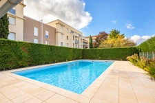 Appartement T3, piscine et double parking - VILLEFRANCHE SUR SAONE (69)