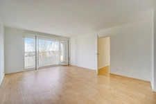T3 Montreuil (93) clé en main en parfait état avec 2 balcons et ascenseur