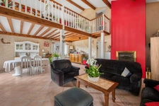 Maison TOUSSIEUX (01) 145 m² – 4 chambres – calme absolu – sans vis-à-vis – 2 garages