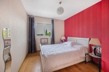 Maison TOUSSIEUX (01) 145 m² – 4 chambres – calme absolu – sans vis-à-vis – 2 garages