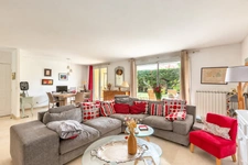 Magnifique Appartement 4 pièces avec 2 jardins DARDILLY (69)