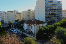 Nice Ouest – 2 pièces dernier étage avec balcon et cave
