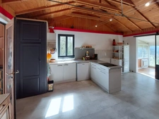 MAISON BOIS TYPE CHALET AVEC VUE DÉGAGÉE – CONFORT ÉTÉ/HIVER – LE TRAVET
