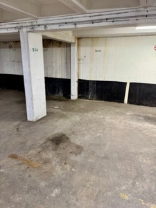 - 75013 PARIS - METRO GLACIERE - BD AUGUSTE BLANQUI - EMPLACEMENT PARKING -