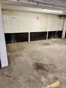 - 75013 PARIS - METRO GLACIERE - BD AUGUSTE BLANQUI - EMPLACEMENT PARKING -