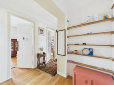 - 78000 VERSAILLES - QUARTIER MONTREUIL - CHARME DE L'ANCIEN - PARQUET MOULURES CHEMINEES - EXPOSE SUD SUR JARDIN - GRANDE CAVE -