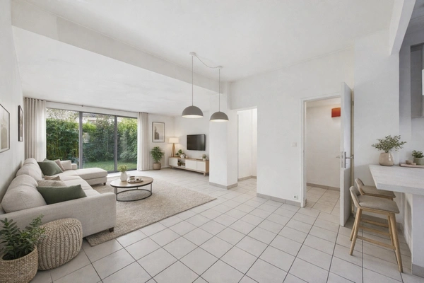 - 78220 VIROFLAY - MAISON FAMILIALE AVEC EXTENSION 140m2 - 3 NIVEAUX - 4 à 5 CHAMBRES - SOUS SOL - BAIGNE DE LUMIERE - GARAGE - ESPACES EXTERIEURS - BEAUX VOLUMES - PROCHE GARES