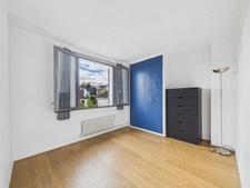 - 78220 VIROFLAY - MAISON FAMILIALE AVEC EXTENSION 140m2 - 3 NIVEAUX - 4 à 5 CHAMBRES - SOUS SOL - BAIGNE DE LUMIERE - GARAGE - ESPACES EXTERIEURS - BEAUX VOLUMES - PROCHE GARES