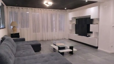 MAISON 450 M² - GRANDS VOLUMES -10 PIECES - SAUGON - PISCINEABLE - DIVISIBLE - IDEAL INVESTISSEUR 