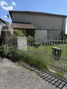 Local/bureau à vendre  (38)