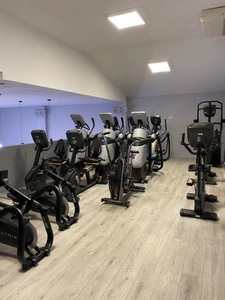 Fonds de commerce centre ville entre antibes nice salle de sport remise en forme fitness alpes maritimes