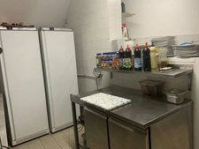  GRASSE (06)bar licence 4,  snack petite restauration glace sur place et emporter, terrasse 
